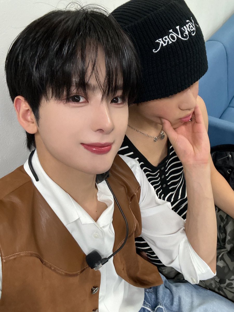 FantasyBoys - Cerca / X