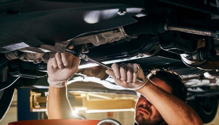 We make a difference. Our Acura trained techs provide competent and efficient service. Rest easy knowing your car is in good hands. 

#acura #servicecenter #acuratechnician #westchesterdealerships
