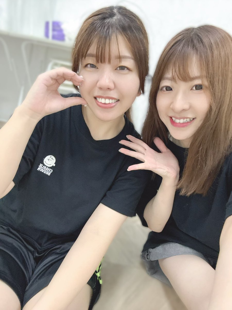 io_1010_'s tweet photo. レッスンしてきたよ🎶久しぶりにメンバーにあえてPLCの曲を踊れてたのしかった🤗💓みんなーー8/16（土）は池袋Lavisに集合だよ！！📣

あむぽん生誕祭＆卒業ライブまであと3日❤️🎂

🎟 https://t.co/oYViN9Orlj https://t.co/mKkcl24K0h