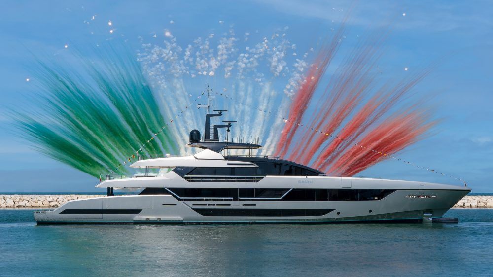 Riva focuses on its superyacht division, launching the largest yacht ever built: boats.com/reviews/riva-l…