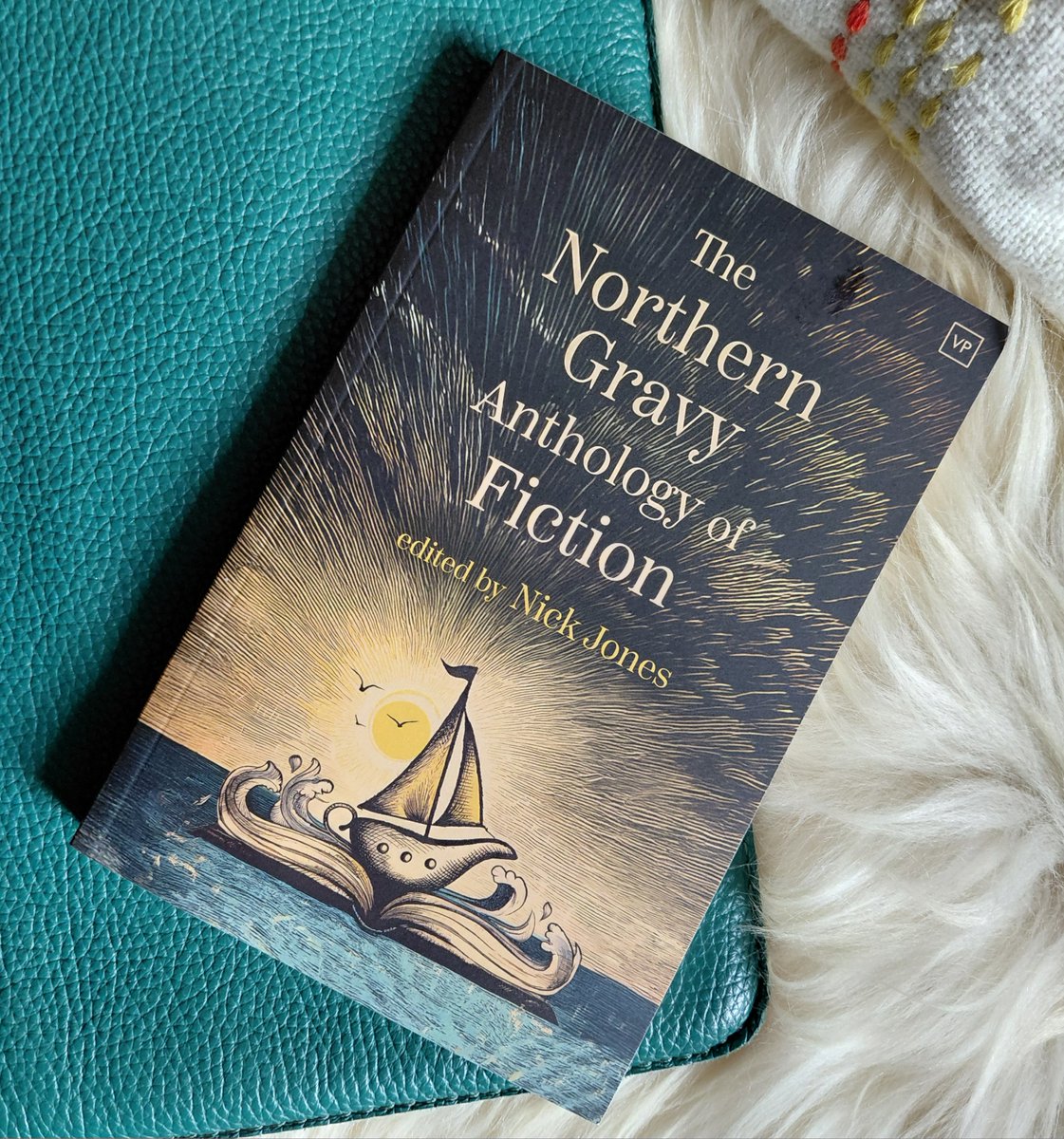 Amanda Huggins tweet media