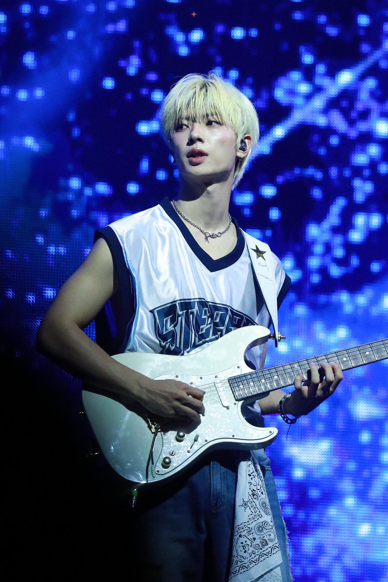 250615 O! NEW E!volution Ⅳ ENCORE

#원위 #ONEWE
#강현 #KANGHYUN