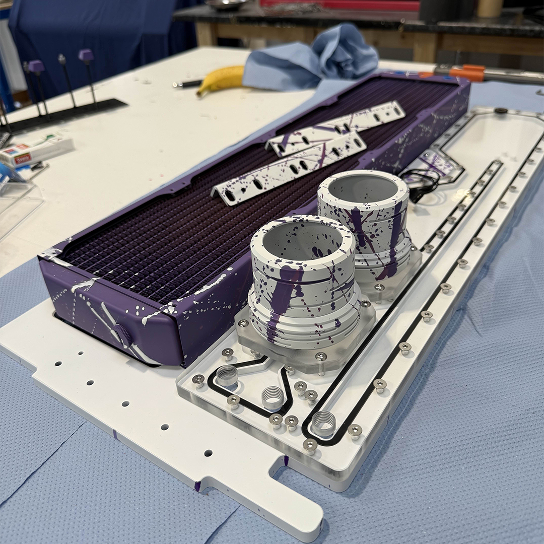 SingularityC's tweet photo. Custom Cerakoted Arterial 560
https://t.co/bfRJkccd1G
#pcbuild #singularitycomputers #custombuild #watercooledpcaustralia #liquidcooling #custompaint #watercoolingpc #arterial560 #arterialwaterbox #waterbox https://t.co/8E2FvWRaRA