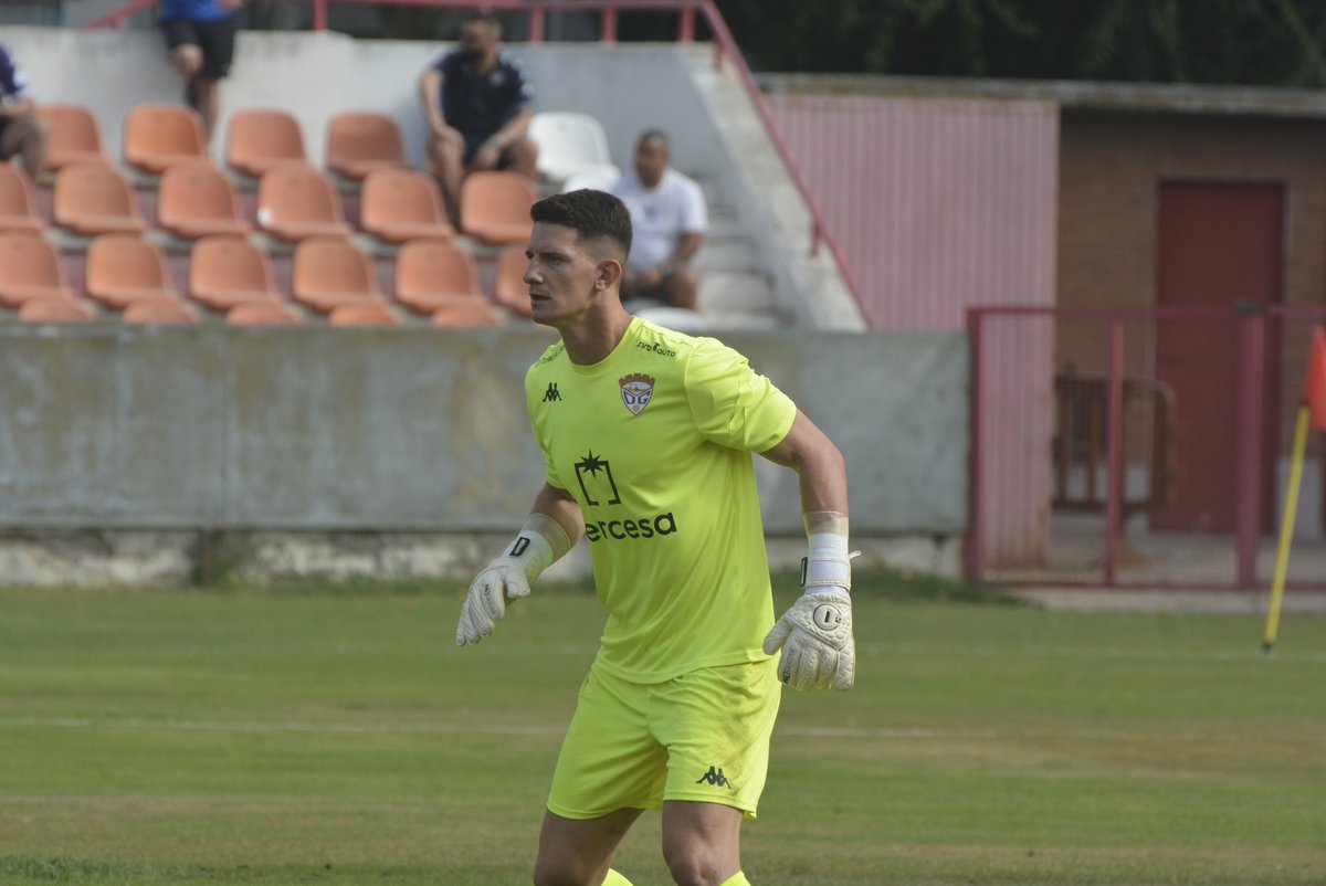 Volvió ÉL.

💜 <a href="/AmadorZarco98/">Amador Zarco</a>