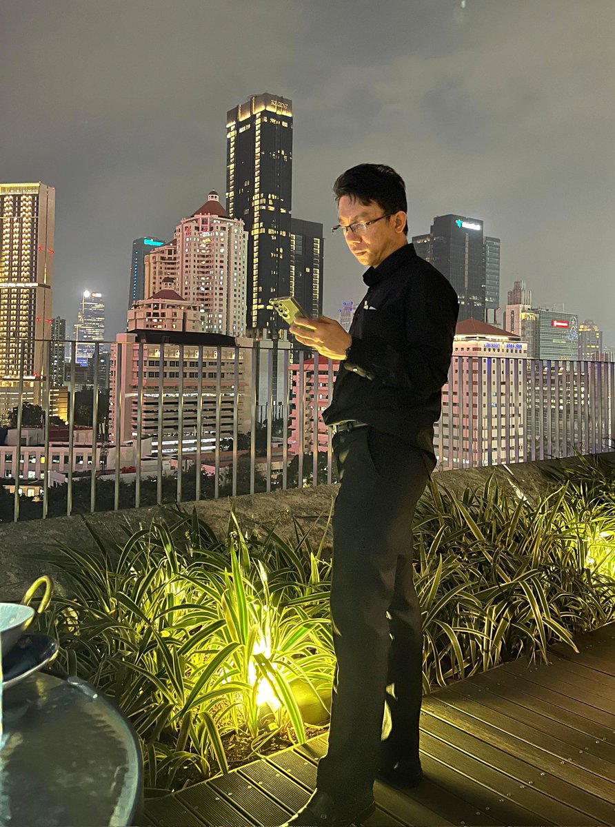 Mode lagi cari nafkah buat kamu
Misalnya