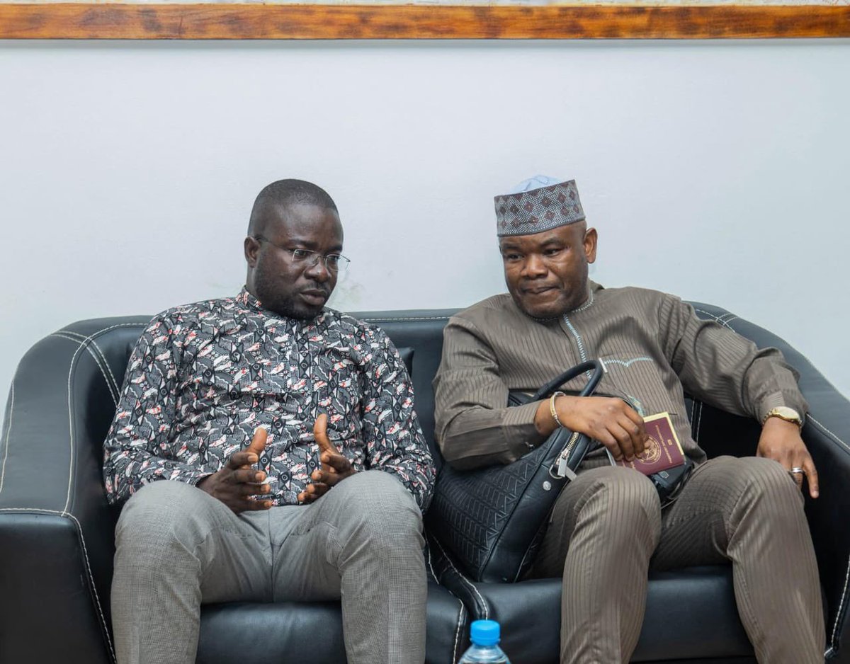 𝐌𝐚𝐥𝐢 – 𝐆𝐮𝐢𝐧𝐞́𝐞 : 𝐫𝐞𝐧𝐟𝐨𝐫𝐜𝐞𝐦𝐞𝐧𝐭 𝐝𝐞 𝐥𝐚 𝐜𝐨𝐨𝐩𝐞́𝐫𝐚𝐭𝐢𝐨𝐧 𝐬𝐞́𝐜𝐮𝐫𝐢𝐭𝐚𝐢𝐫𝐞!

Ce mardi 12 août 2025 marque le début d’une mission officielle que je conduis à Conakry, en République de Guinée, pour des échanges bilatéraux d’importance.