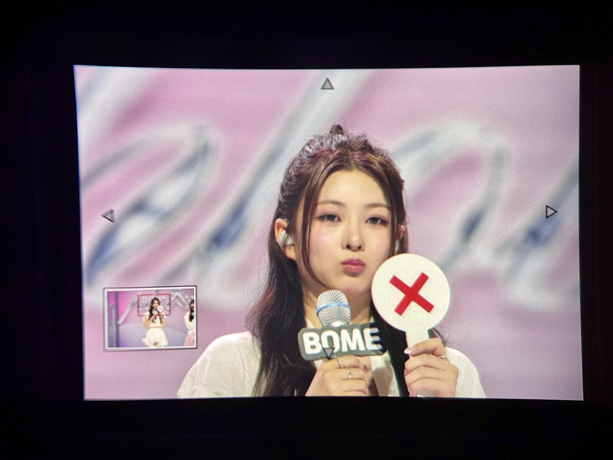 240813 봄 데뷔쇼케이스 PRE 

#AtHeart #PlotTwist #AtHeartDebut #앳하트 #플랏트위스트 #데뷔쇼케이스 #DebutShowcase #봄 #BOME