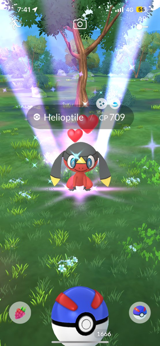 IsaacRensan's tweet photo. decidi documentar mis shinys de pokemon go, así que agrego aquí el de hoy 👽 https://t.co/bFUXw6xnlz