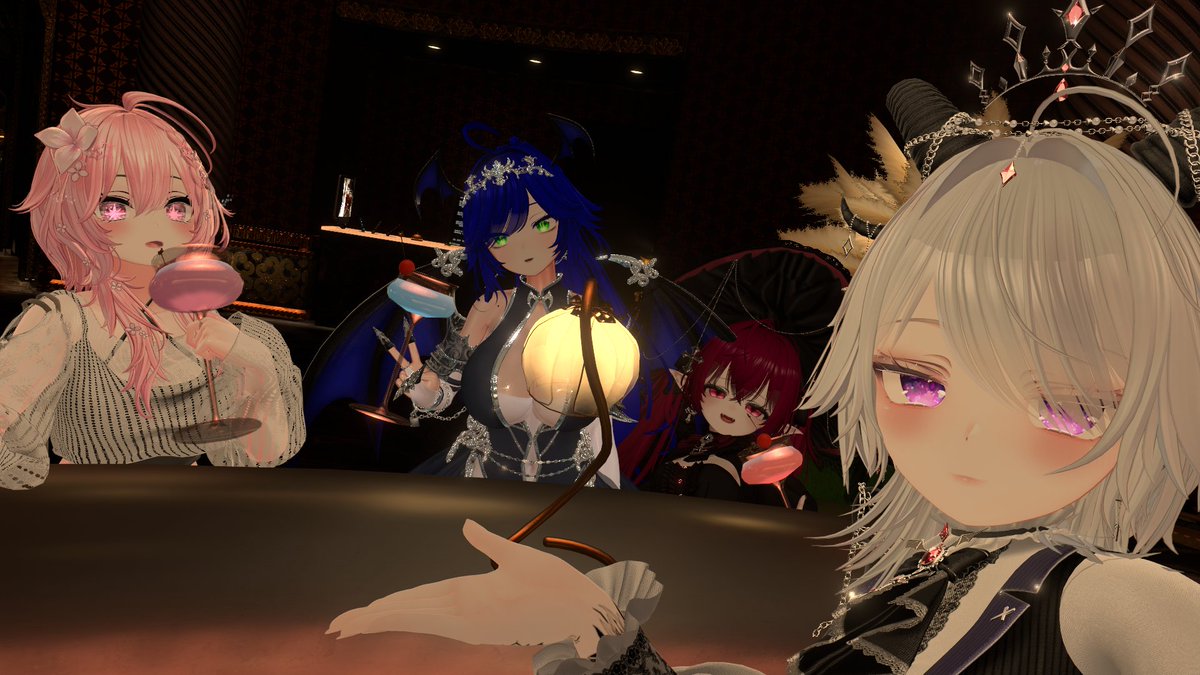 NyaMewVRC's tweet photo. Some pics of a vampire themed event I did with friends !
#VRChat https://t.co/URMF20lTG1
