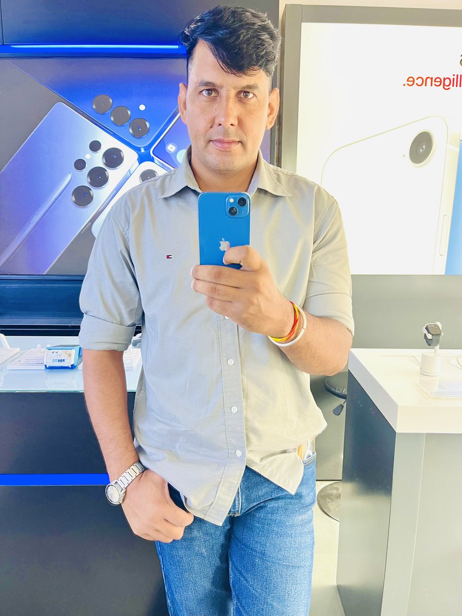 Suno na 

 तू पास हो तो लफ्ज़ भी मोहब्बत गुनगुनाने लगते हैं,

और तेरे बिना… ख्वाब भी तन्हाई में रोने लगते हैं।"💞💞