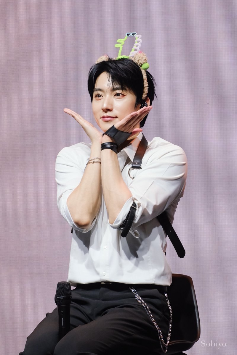 sohiyoye's tweet photo. 평생 @B1A4_gongchan 
#찬이와함께라면_매일이공휴일 
#HAPPY814_WITH_GONGCHAN
#공찬 #Gongchan https://t.co/EYeDpFFJA8