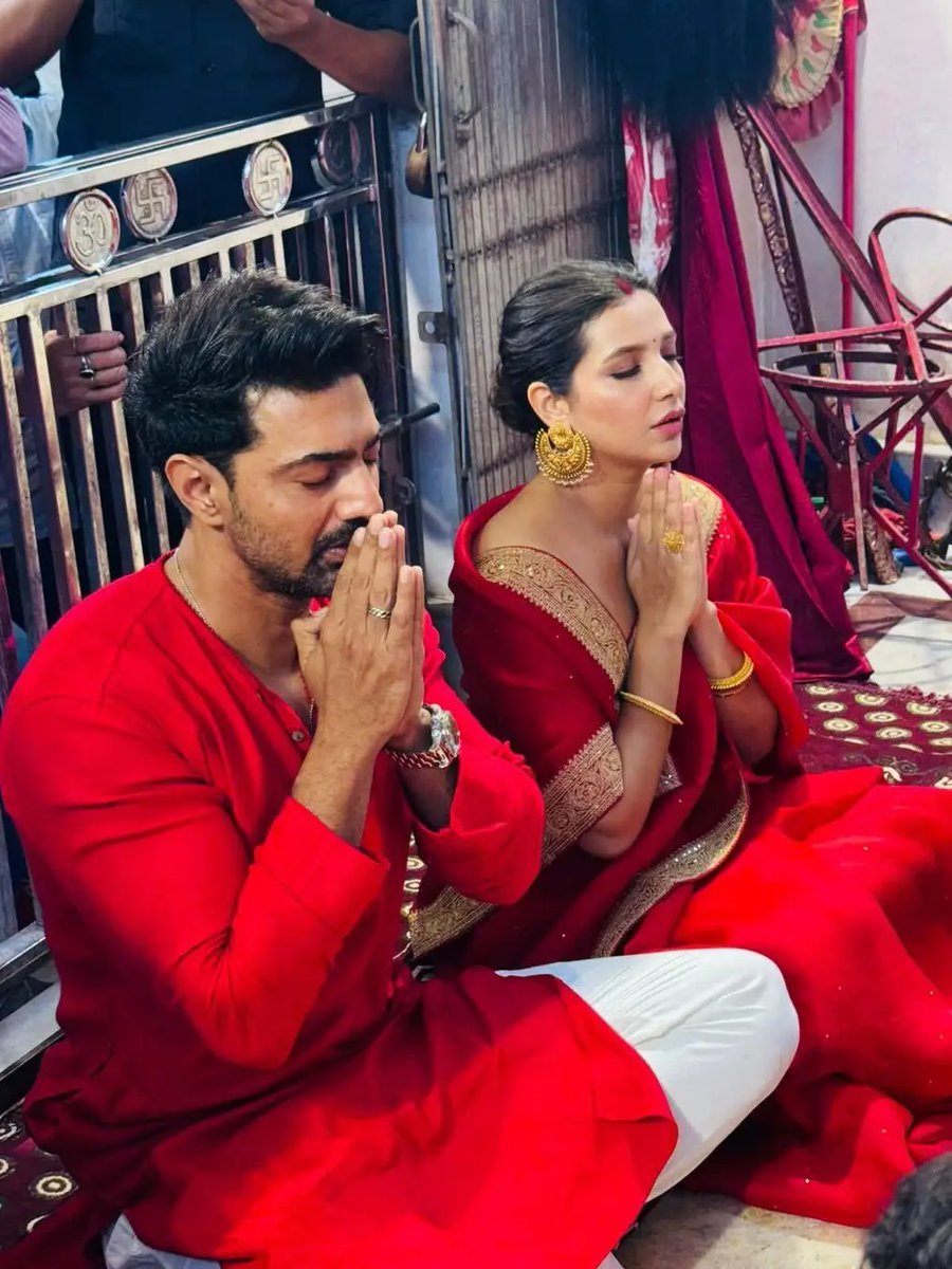 MNeelove's tweet photo. ধুমকেতুর জন্য শুভকামনা রইলো। ধুমকেতু যেন সব রেকর্ড ভেঙে নতুন রেকর্ড গড়ে তোলে। এইভাবেই সামনে এগিয়ে যাও তোমরা। অনেক অনেক ভালোবাসা। 😍💙
@subhashreesotwe @idevadhikari
#Dhumketu #desu6 #blockbaster https://t.co/aL9hjpLW0D