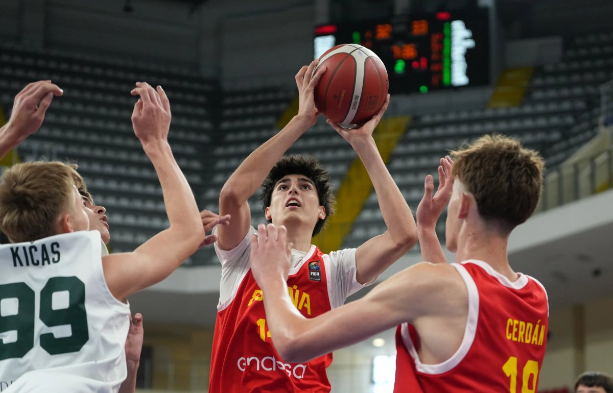 Gigantes del Basket tweet media