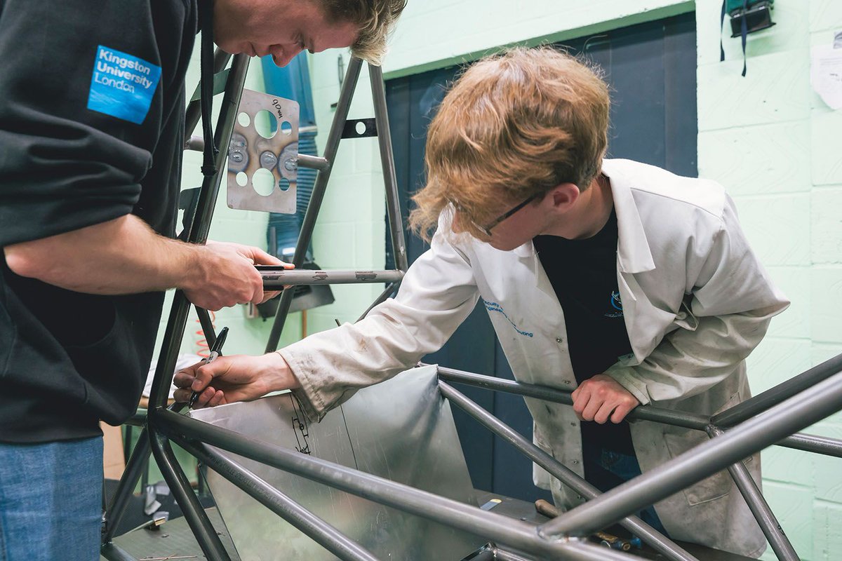 autocar's tweet photo. 🚗 The Autocar Drivers of Change Awards are coming on the 13th November!
Know an apprentice or early-career star making a difference in automotive? Nominate them now 🏆
🔗 https://t.co/6GGKGcEels
#DriversOfChange #AutocarAwards https://t.co/TbLaJud3eA
