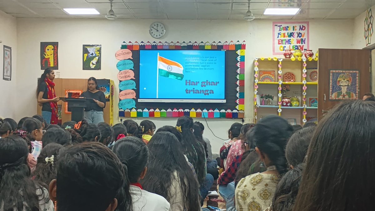 🇮🇳 This #HarGharTiranga, students carry India’s spirit in every word. They pen heartfelt letters to soldiers &amp; police, and take the MyGov quiz to honor our flag. United under the Tiranga, we salute the brave hearts who guard our freedom with courage, sacrifice, and pride.