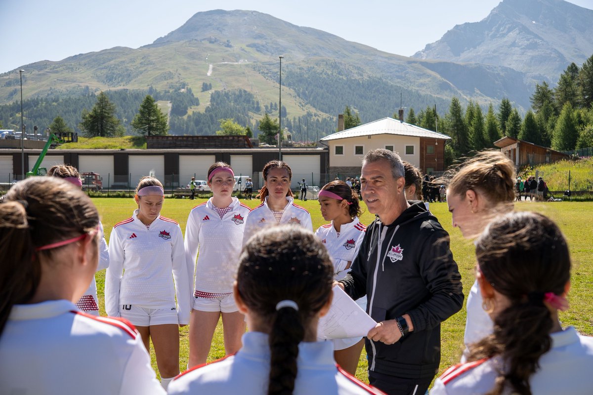 NGIsport's tweet photo. Matchdays  in the mountains! 🏔️⚽️

The Essex County Soccer Association took to the Alps to face local opposition during their Italy tour.
Among the highlights, the squad faced Juventus sides 2000m above sea level, with a stunning scenic backdrop in the picturesque town of Sestriere! 😍

#soccertour #matchday