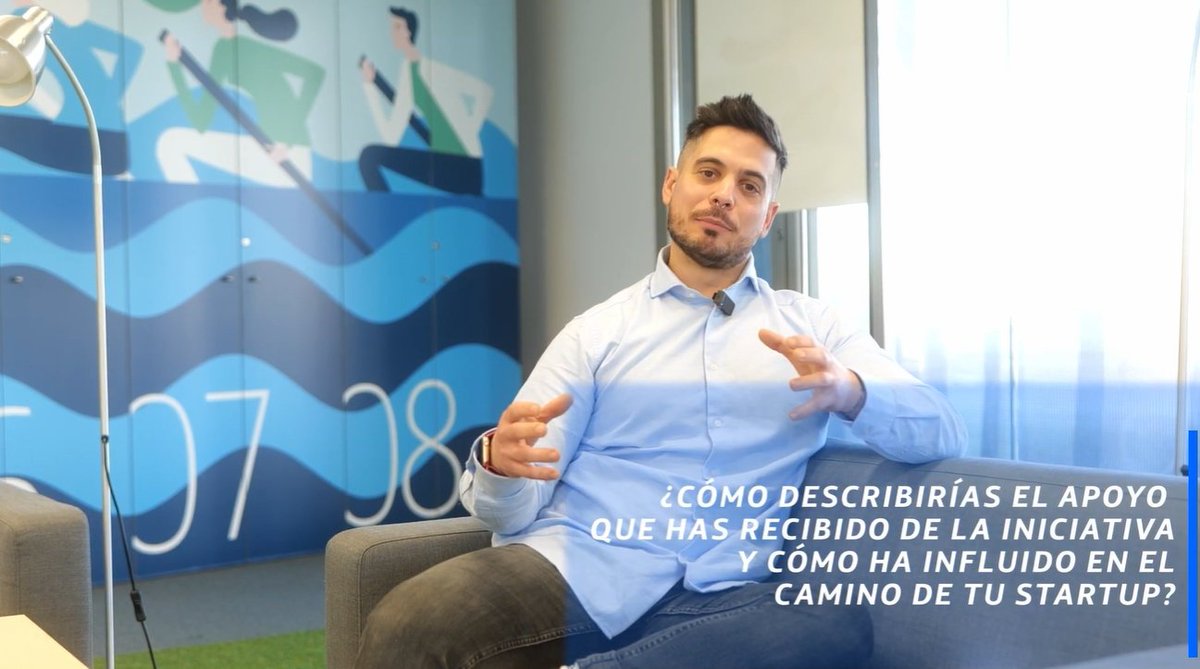 OpenFuture_Ext's tweet photo. Una de las grandes ventajas de una aceleradora es "compartir la experiencia con otros emprendedores".  Pablo, de @fenles_official, explica que esto te ayuda a "crear conexiones y te abre puertas".

No te pierdas la entrevista que le hicimos⬇️

https://t.co/pQoejRvpI7 https://t.co/JnRHWayU9U