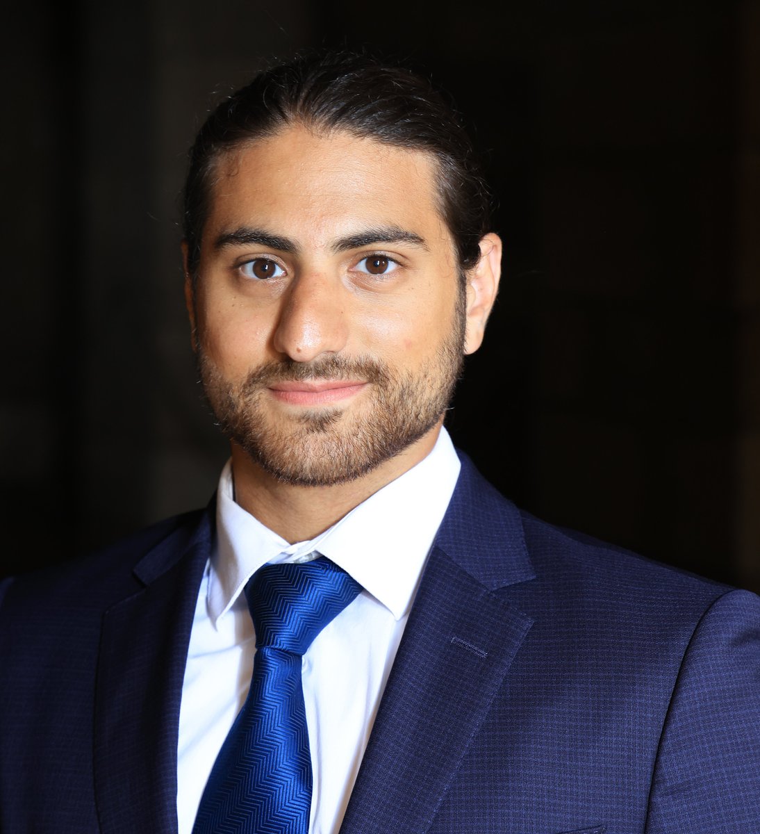 Dr. Gideon Christian (@profxtian) on Twitter photo Congrats to my student Jamil Oueidat on winning the Heuristica Award for his paper on virtual reality (VR) in realm of evidence, submitted in my <a href="/UCalgaryLaw/">UCalgary Law</a> eLitigation course. Thanks to <a href="/HeuristicaDC/">Heuristica Discovery Counsel LLP</a> for supporting #LegalTech education & funding the cash prize for this award. Congrats to my student Jamil Oueidat on winning the Heuristica Award for his paper on virtual reality (VR) in realm of evidence, submitted in my <a href="/UCalgaryLaw/">UCalgary Law</a> eLitigation course. Thanks to <a href="/HeuristicaDC/">Heuristica Discovery Counsel LLP</a> for supporting #LegalTech education & funding the cash prize for this award.