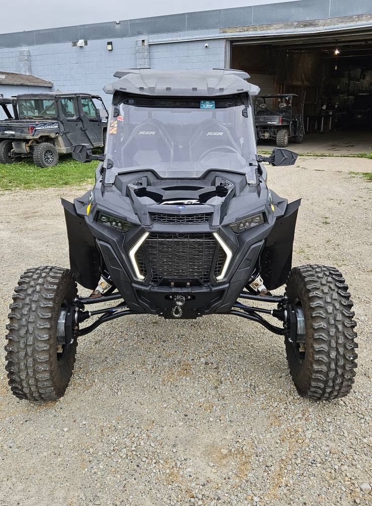 superatvtweet's tweet image. M2 Powersports got their customer dialed for rock crawling! They put their #PolarisRZR XP Turbo 4 on a #SuperATV 4" Dual Idler GDP portal gear lift with 30% #GearReduction to get them the performance they need out of their machine. 💪⚙ #LetsRide