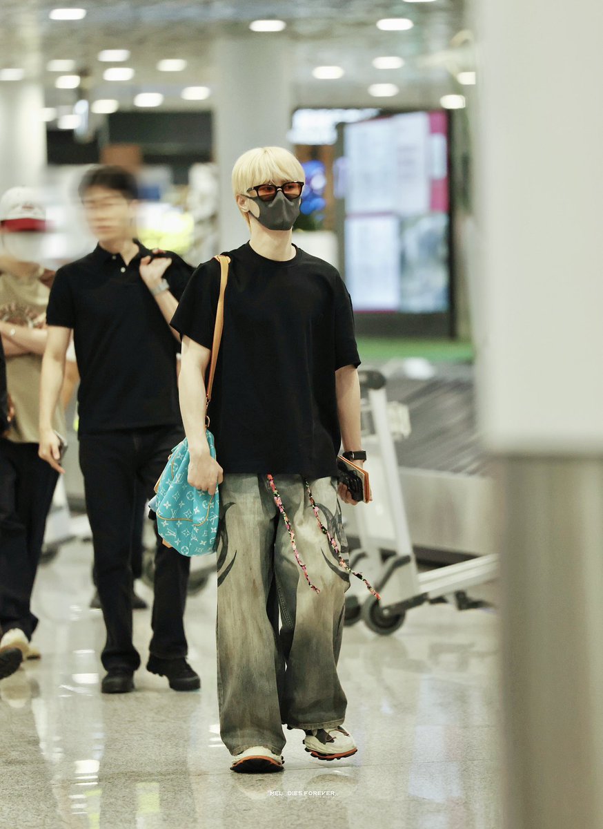 20250813 SZX🛬

#KUN #钱锟 #쿤 
#WayV #威神v