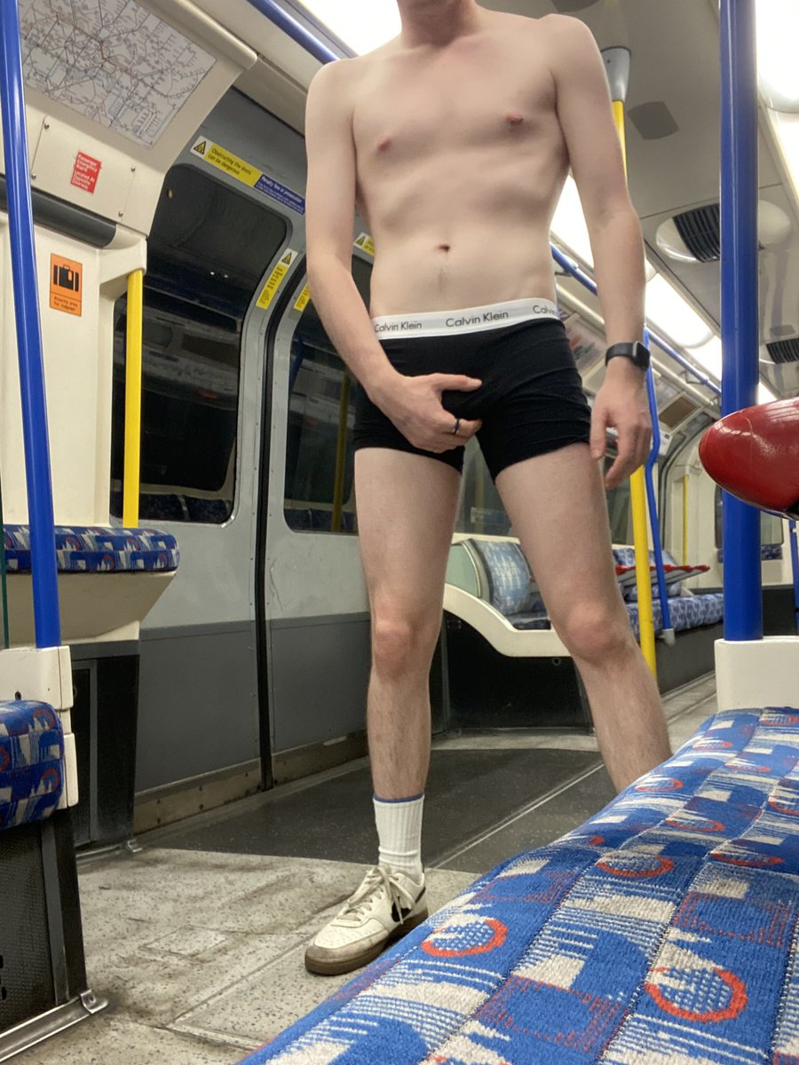 jackladdd69's tweet photo. Horny and impulsive decisions are a lethal combo

Finally able to use twitter again https://t.co/bwicfHEnbh