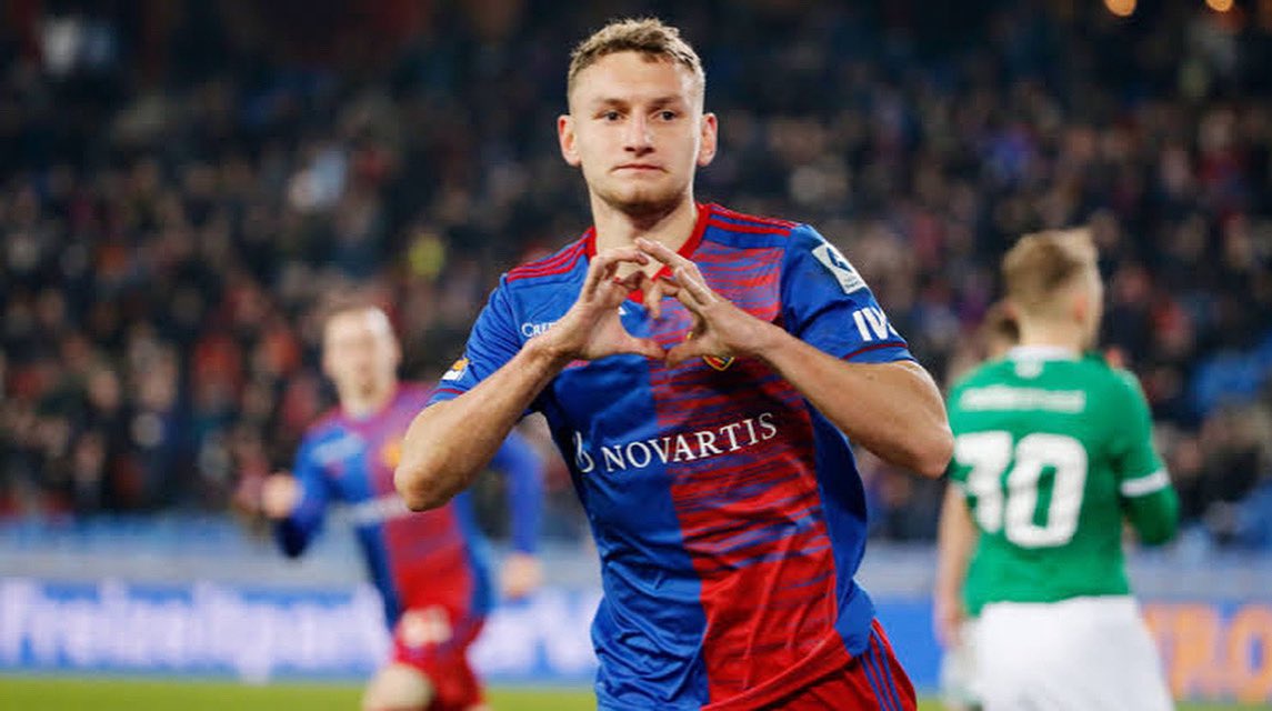 Kayserispor, PAOK’ta forma giyen 27 yaşındaki golcü Fedor Chalov ile anlaşmaya vardı. Resmi imzanın bu hafta atılması bekleniyor. #KayserisporMedya