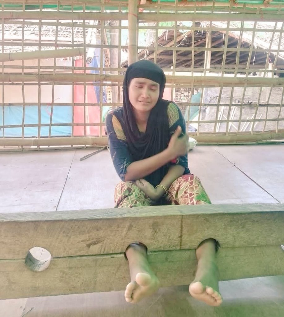 Evidence proof that the movement of #Rebel group AA to minority #Rohingya in Arakan State.
#Safewomen
#SafeCEDAW