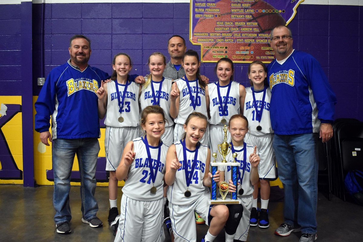 <a href="/vvladyblazer/">Lady Blazer Hoops</a> <a href="/Jaredseeman/">cash plowboy</a> <a href="/brseeman/">Bella Seeman</a> <a href="/ValleyViewFB/">Blazer Football</a> <a href="/CayleyFrench/">Cayley French</a> Cannot believe it.  Seniors!!! ENG!!!