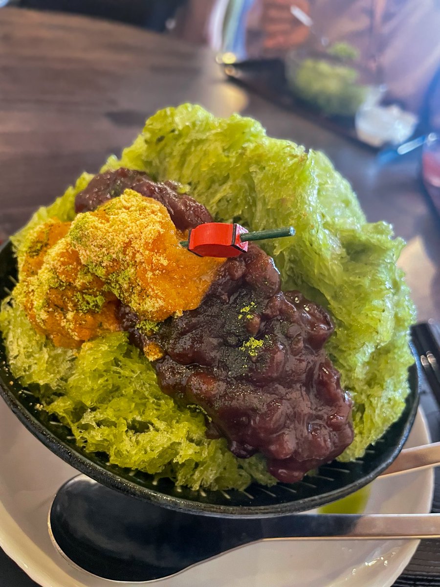 rena_ukulele's tweet image. ふわっふわ〜のかき氷おいしかったー🍧🍵

- - - - - 
#renaukulele #レナウクレレ #羚奈 #rena #かき氷