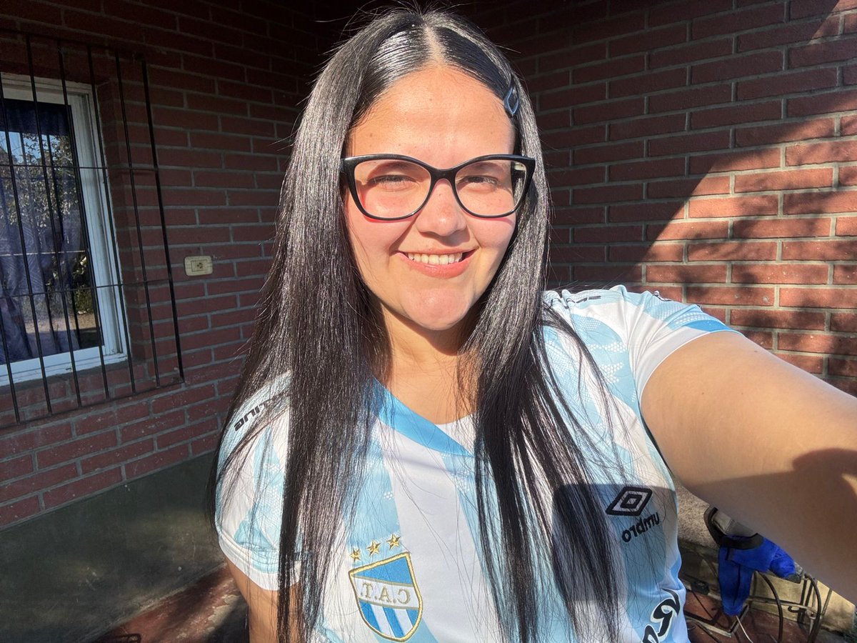camilav20_'s tweet photo. 🩵 https://t.co/Vc41d96MLf