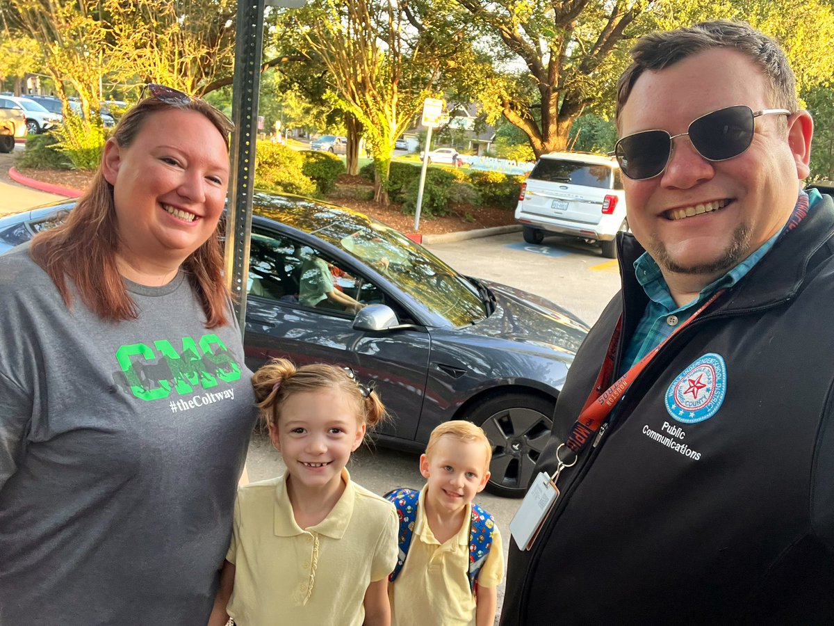 jokoch09's tweet image. Welcome Back to School!!! 🚌

Jenny: Year 14
Josh: Year 4 
Savannah: Year 3
Brantley: Year 1 

We are all ready to tackle the 2025-26 school year in @HumbleISD!! #FocusOnTheGood