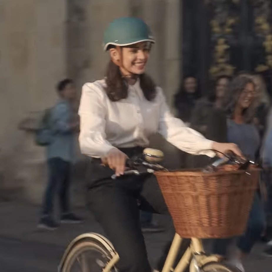 forsofandcam's tweet photo. "So what did you learn from the movie #MyOxfordYear ?"

Me: That if Sofia can ride a bike maybe i can too.
@SofiaCarson 
(Just kidding, but fr i can't ride a bike😭) https://t.co/d6wIJOxmZ3