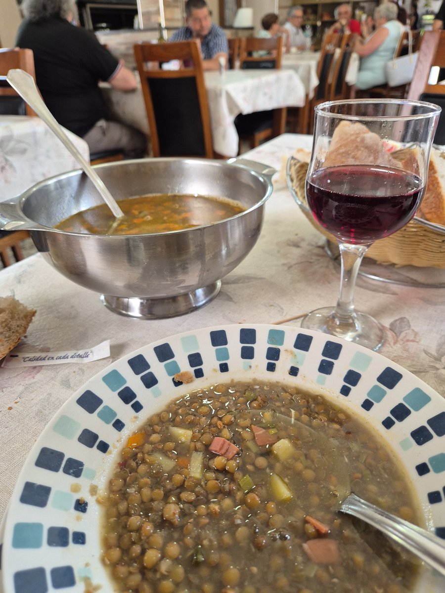 Derrotat al penúltim dinar per la gastronomia gallega de batalla.