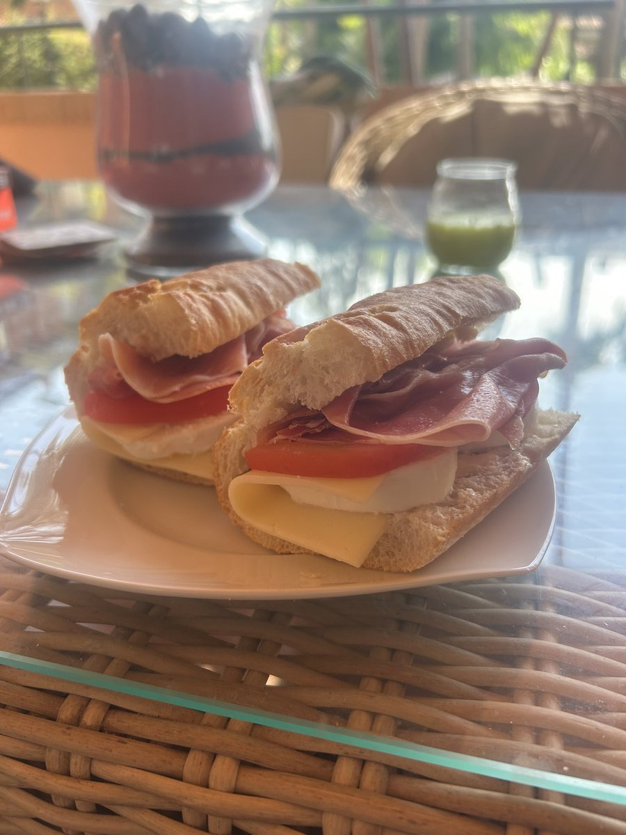 Breakfast ✅ lunch ✅ dinner ✅