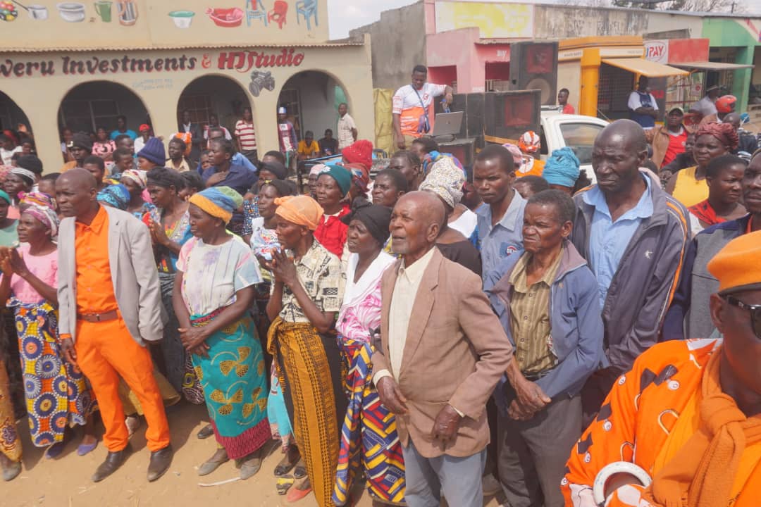 PP_Malawi's tweet photo. People's Party continues to emphasize that it's administration shall ensure sound economic governance, deal with corruption decisively &amp; implement both short &amp; long term policies to spur national development. https://t.co/i7lulZCmAg