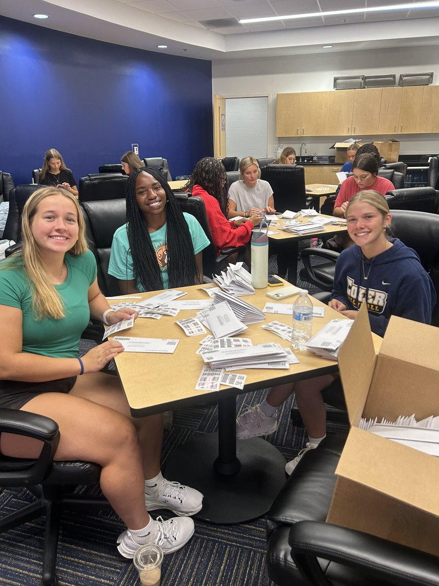 Coker_Volleyball tweet media