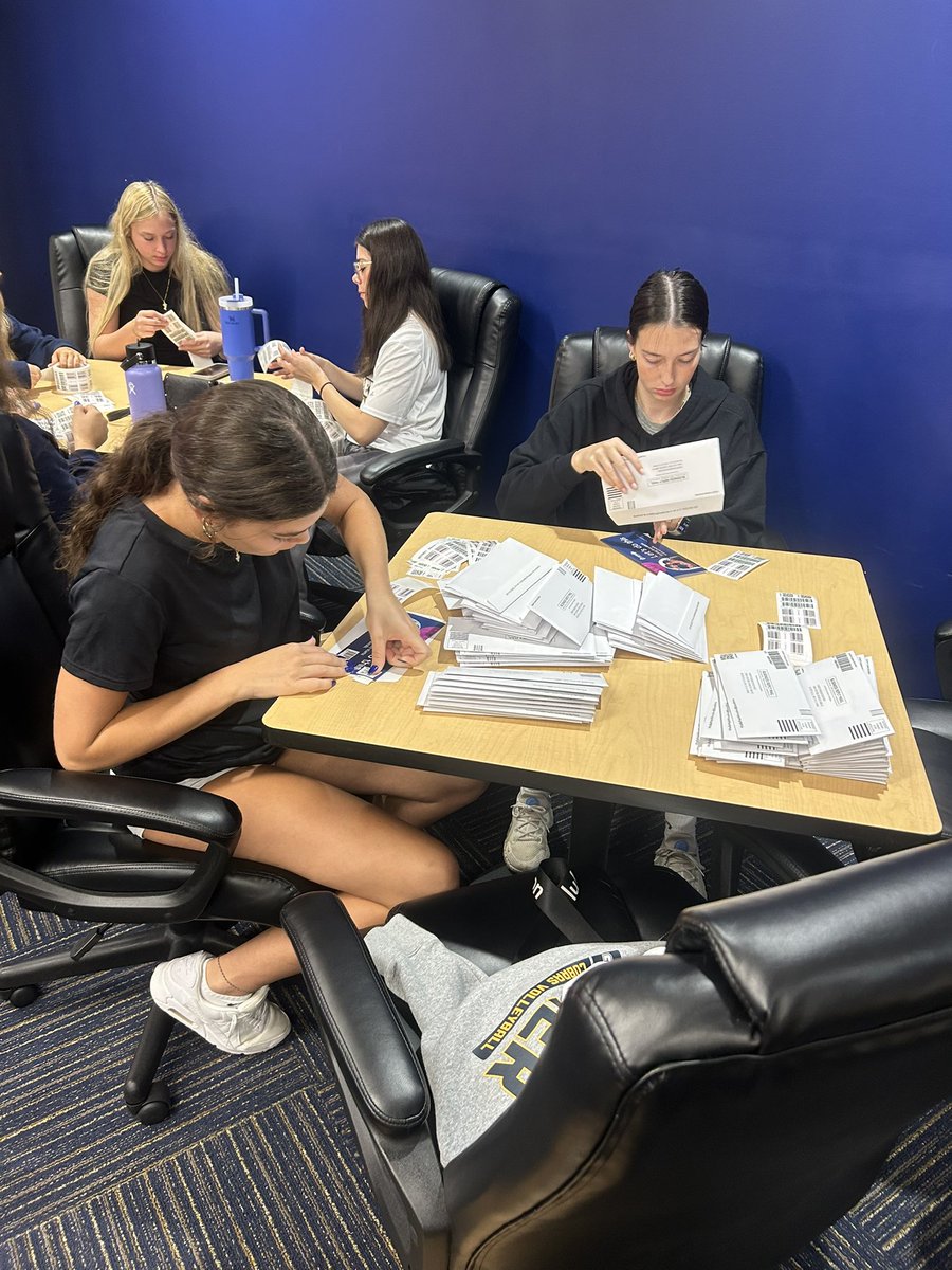 Coker_Volleyball tweet media