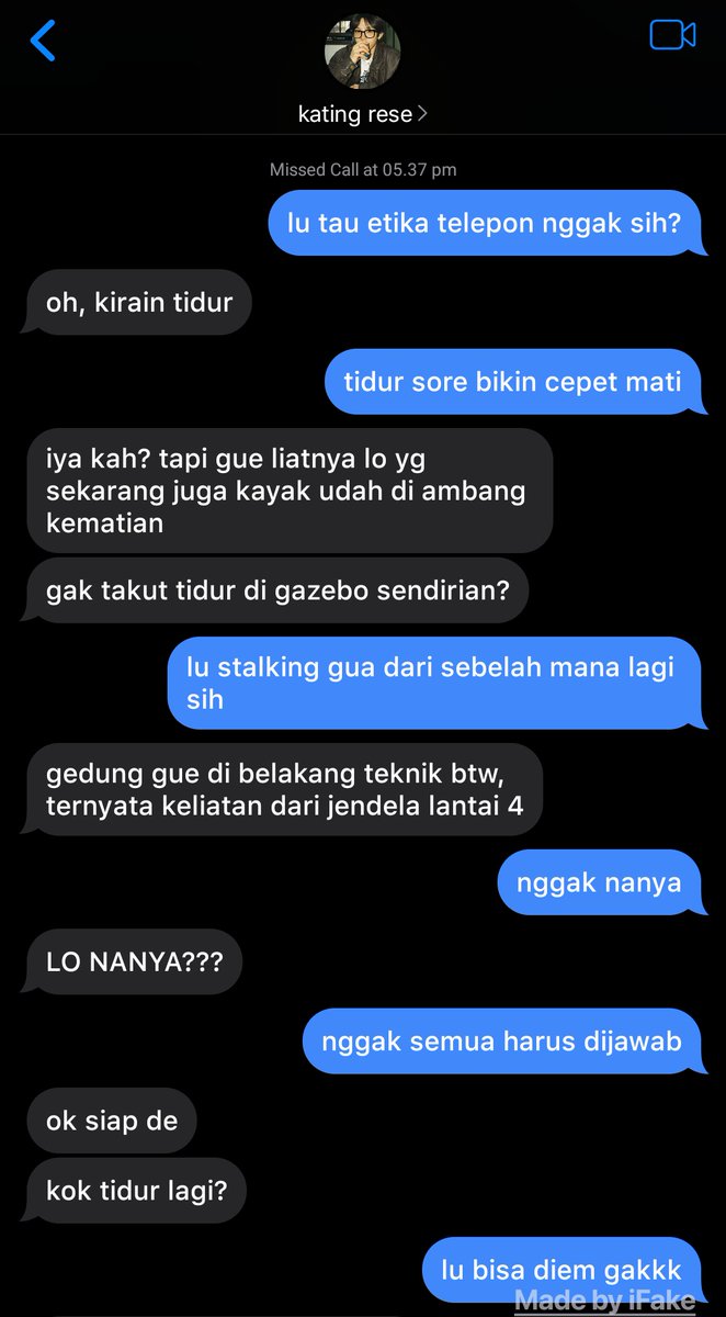 paethals's tweet photo. syotton noe-oci edisi oci murung lagi dan menyendiri lagi tapi nggak bisa sendiri soalnya noe gangguin lagi https://t.co/TiX2d9ijpe