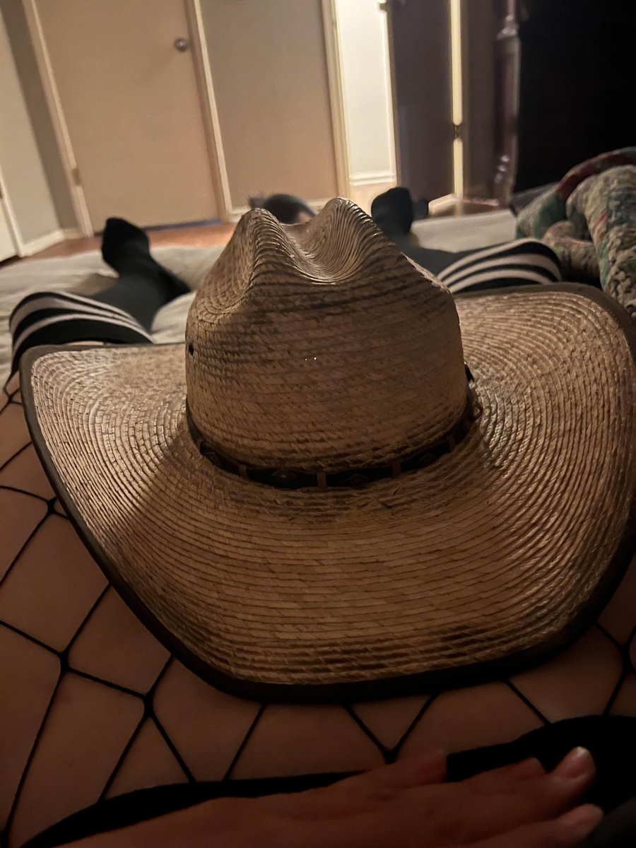 AlmostXNixy's tweet photo. Save a horse, ride a Cowthing :3

Old photos but will do it again soon, sadly don’t have the cowgirl hat anymore 💔

#Femboy #femboythigh https://t.co/xnnHzatG3C