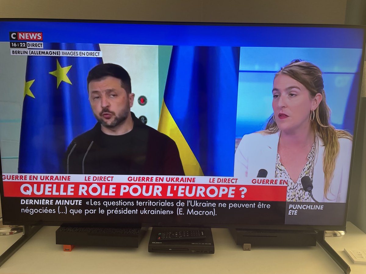 JIHAIMEL's tweet photo. Aïe, aïe, aïe ! ⁦@CNEWS⁩ !!! https://t.co/QffhjTGyKR
