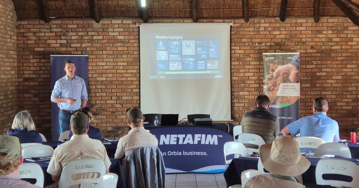 NetafimSA1's tweet photo. When the field team is so busy that the social media team can't decide what to post first! It's been quite a day for #teamnetafim with events all over the place. From North to South, From Sugar to Wine - we have been sharing #netafimknowledge.
#growmorewithless https://t.co/6wBnb8Gy9M