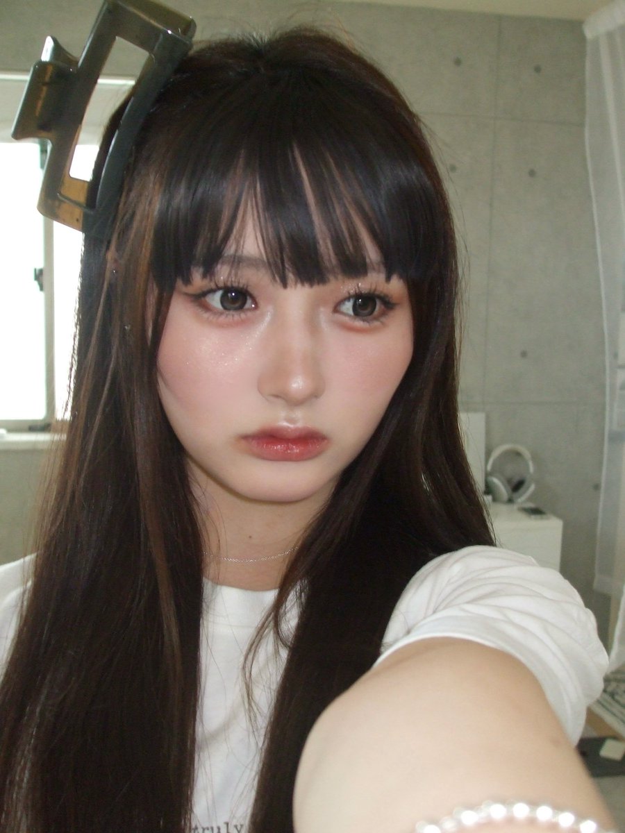 今日好き見るのハマってる♡おひなさま可愛すぎるから長浜広奈ちゃん風メイクしてみた^_^

#今日好き