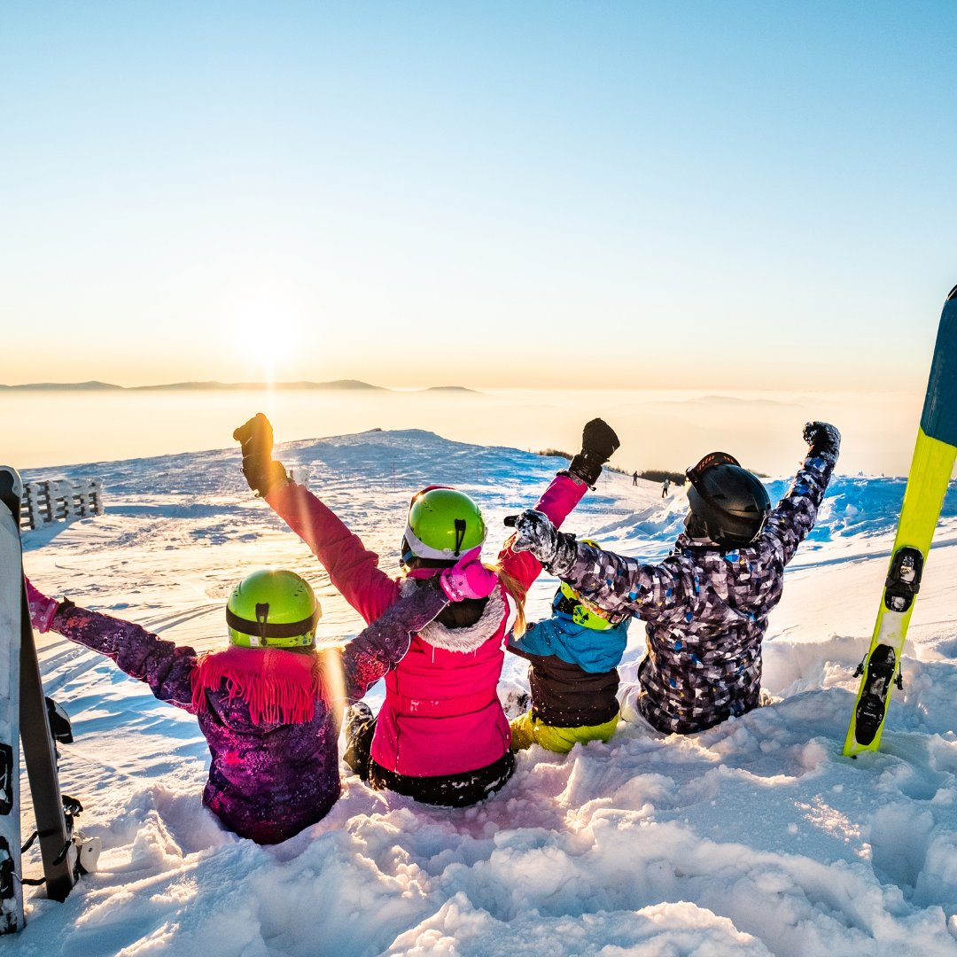 London Southend Airport - your gateway to Europe's BEST ski destinations ⛷️

👉 Grenoble, the cultural capital of the French Alps
👉 Geneva, in the heart of the Swiss Alps
👉 Salzburg, where history, music, and awe-inspiring Alpine beauty come together