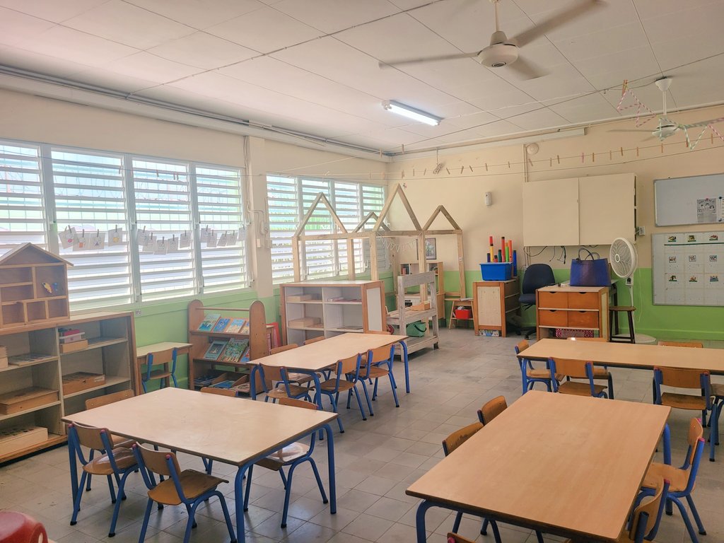 AEEdeHaze's tweet photo. #voorbereidingen #nieuwschooljaar https://t.co/C5g0nXfjVL