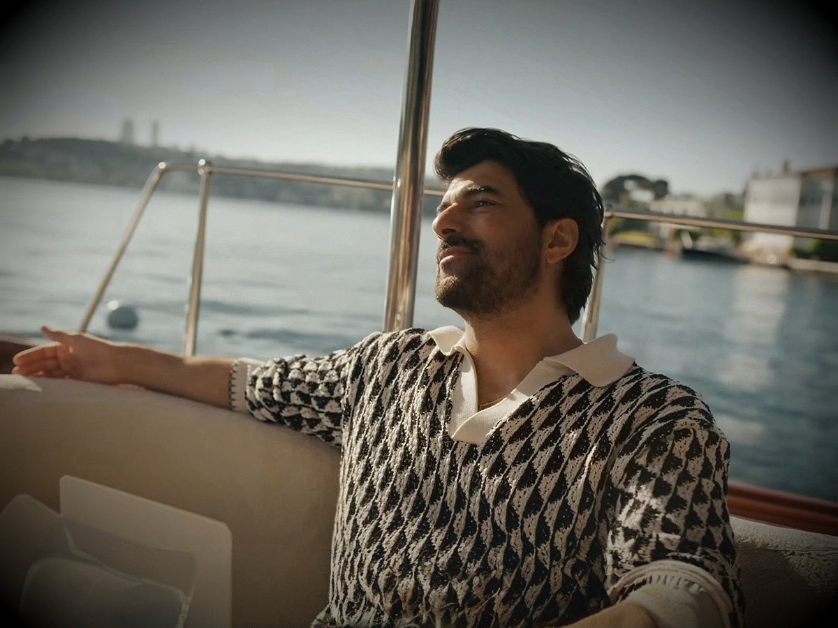 Article translated into 104 languages: 
#IstanbulMyLove" will be broadcast in the Middle East, Latin America and in others countries with strong interest in Turkish productions. A 30-second TV adaptation will also be aired in some Gulf states #EnginAkyürek travelandtourworld.com/news/article/t…
