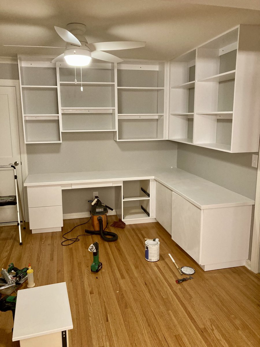 HRhandyman's tweet photo. Wrapping up the bookshelves and touching up the paint today. #cabinetry #woodworking #metabo https://t.co/wUFS8vw8BY