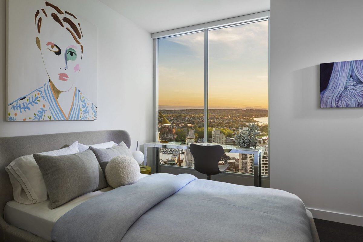 VancouverAgent's tweet photo. 💥 Experience elevated luxury &amp; craftsmanship at the Jim Pattison Development, 2 Burrard Place, where Euroluxe interiors draw inspiration from the world’s most cosmopolitan cities. 

📍 3403 - 1277 Hornby Street, Vancouver West
🔑 List Price: $1,480,000
https://t.co/pUaO44p0MN https://t.co/9EZCilENic