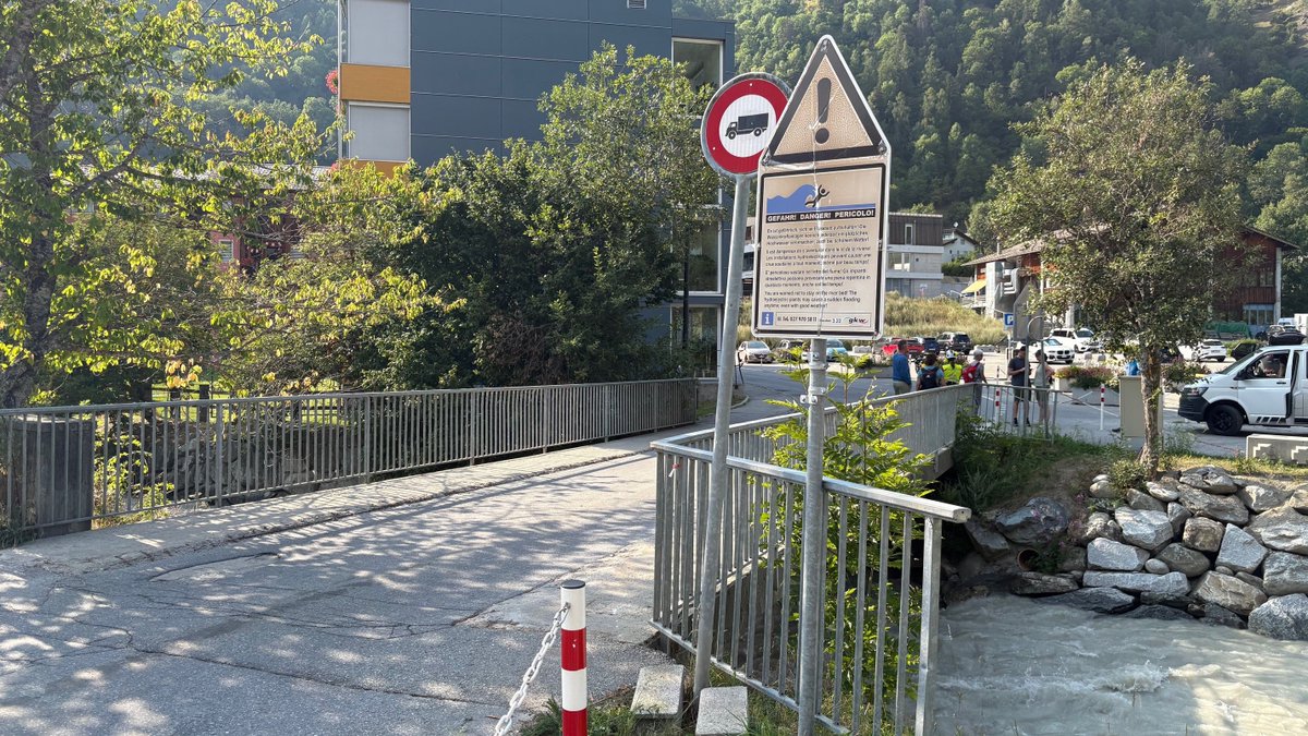 Fiesch: Tödlicher Gleitschirmunfall

Am 12. August 2025 ereignete sich in Fiesch ein Gleitschirmunfall. Eine Person kam dabei ums Leben.

polizeiwallis.ch/medienmitteilu…