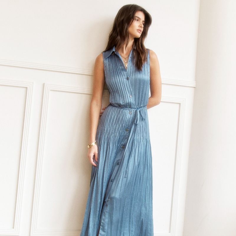 With its structured collar, flowing pleats, and beautiful blue shade, this Current Air dress is our favorite way to ease into the fall! With its structured collar, flowing pleats, and beautiful blue shade, this Current Air dress is our favorite way to ease into the fall!