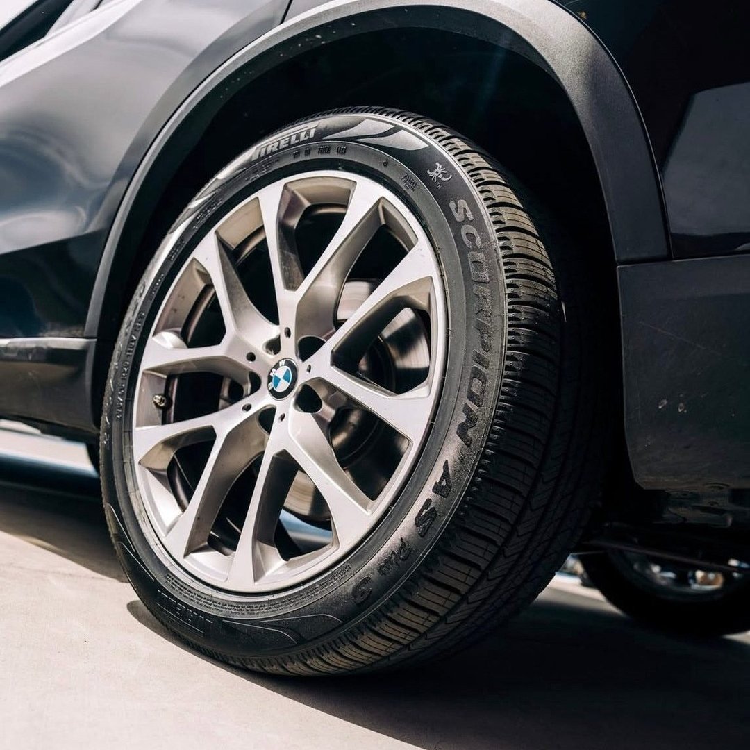 PirelliUSA's tweet photo. All-season. All style. #ScorpionASPlus3 #PirelliUSA https://t.co/khWHfVQgHV